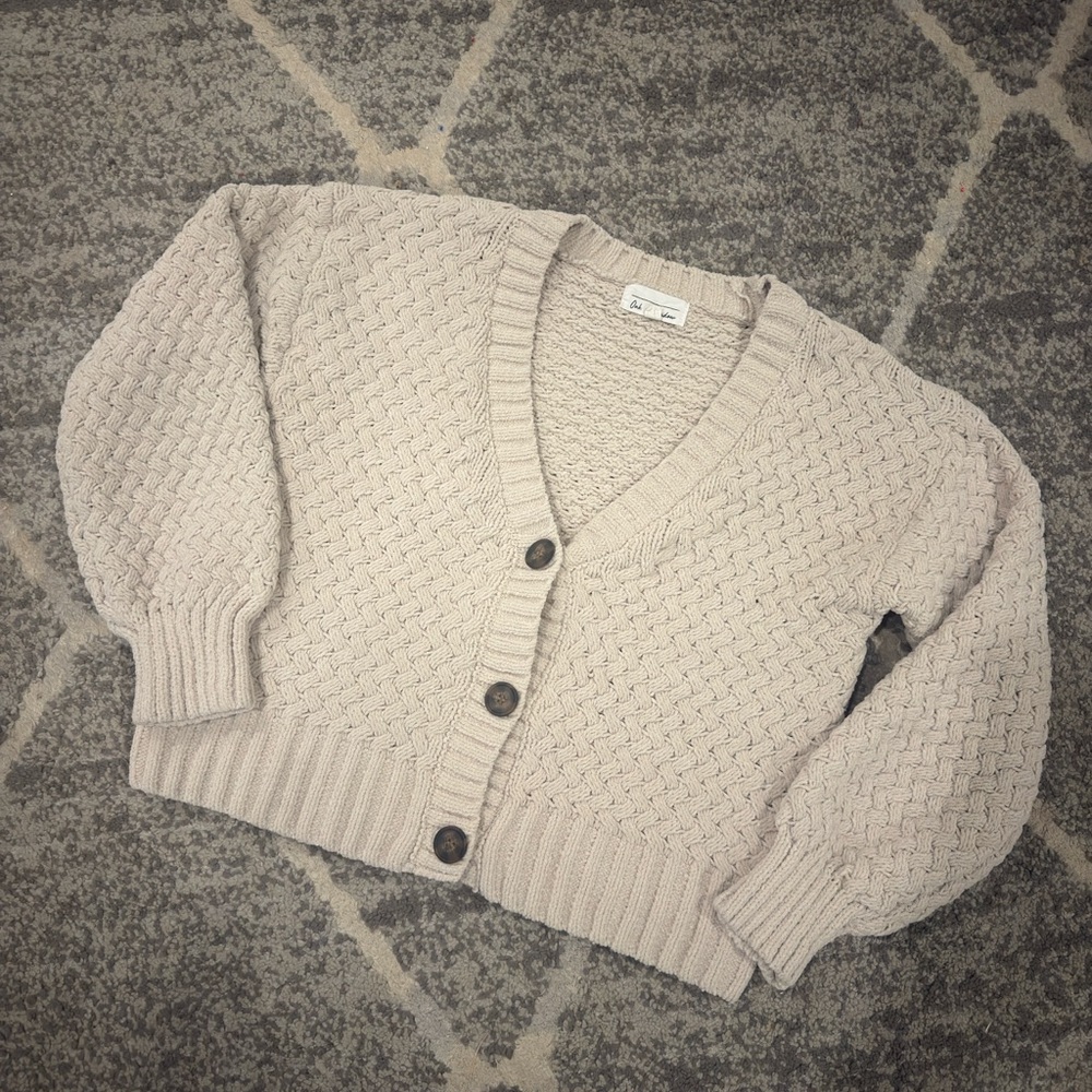 Cozy Textured Oak + Meadow Cardigan in Beige XL